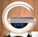 Carregador por indução 15W com luminária e caixa de som bluetooth